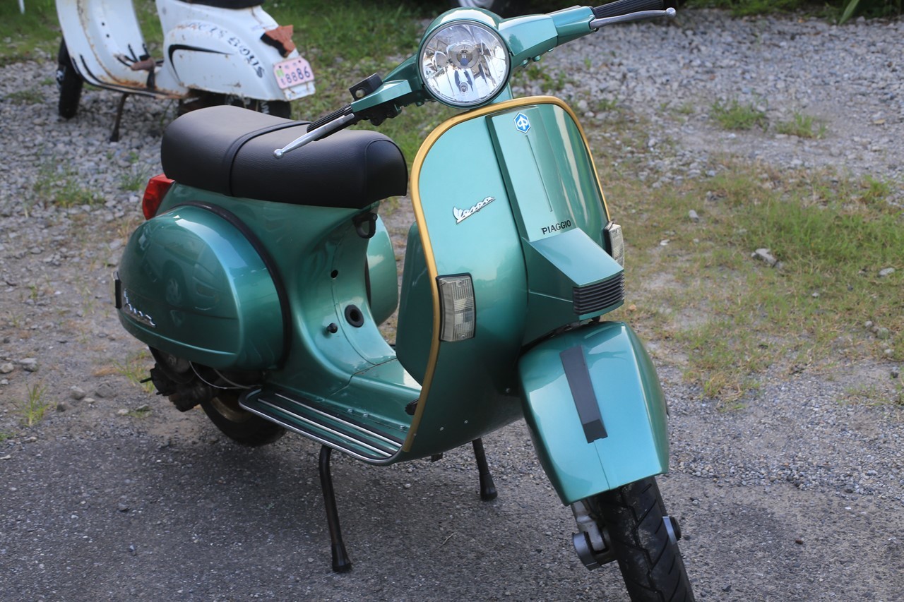 PX200FL1入荷の車両全景