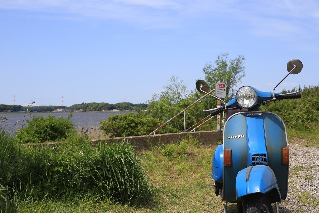 試運転で整備確認を行う様子