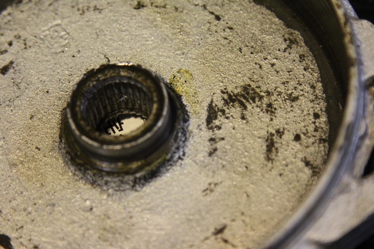 スプラインが削れたドラム