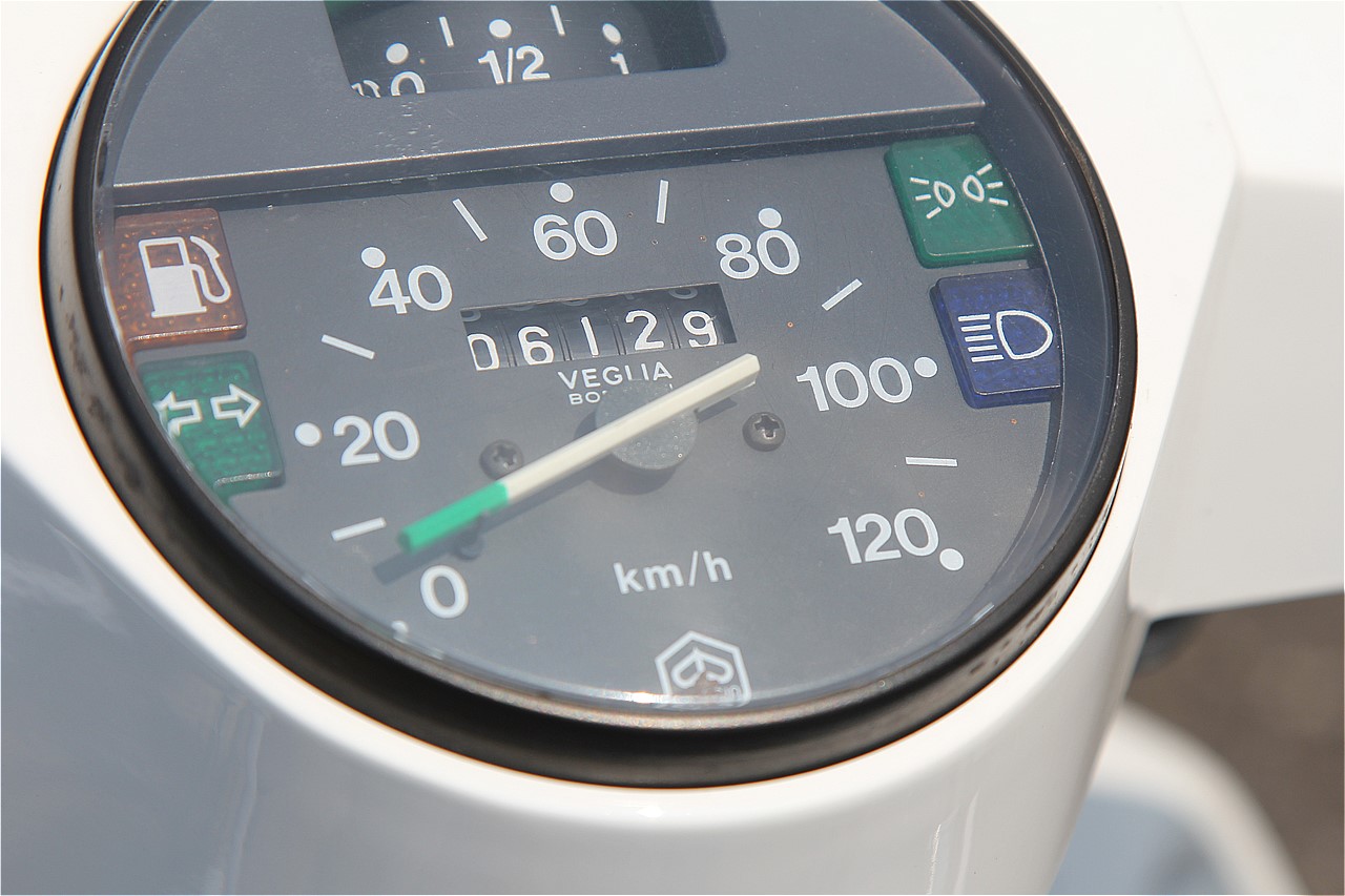 PX200FLの後方からのビュー