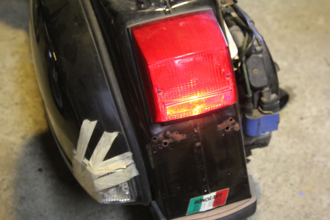エンジン点検中のPX200FL2