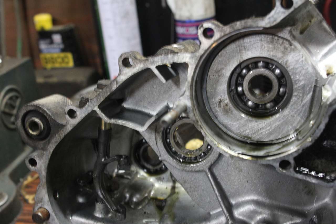 状態の良いベスパ100のエンジン