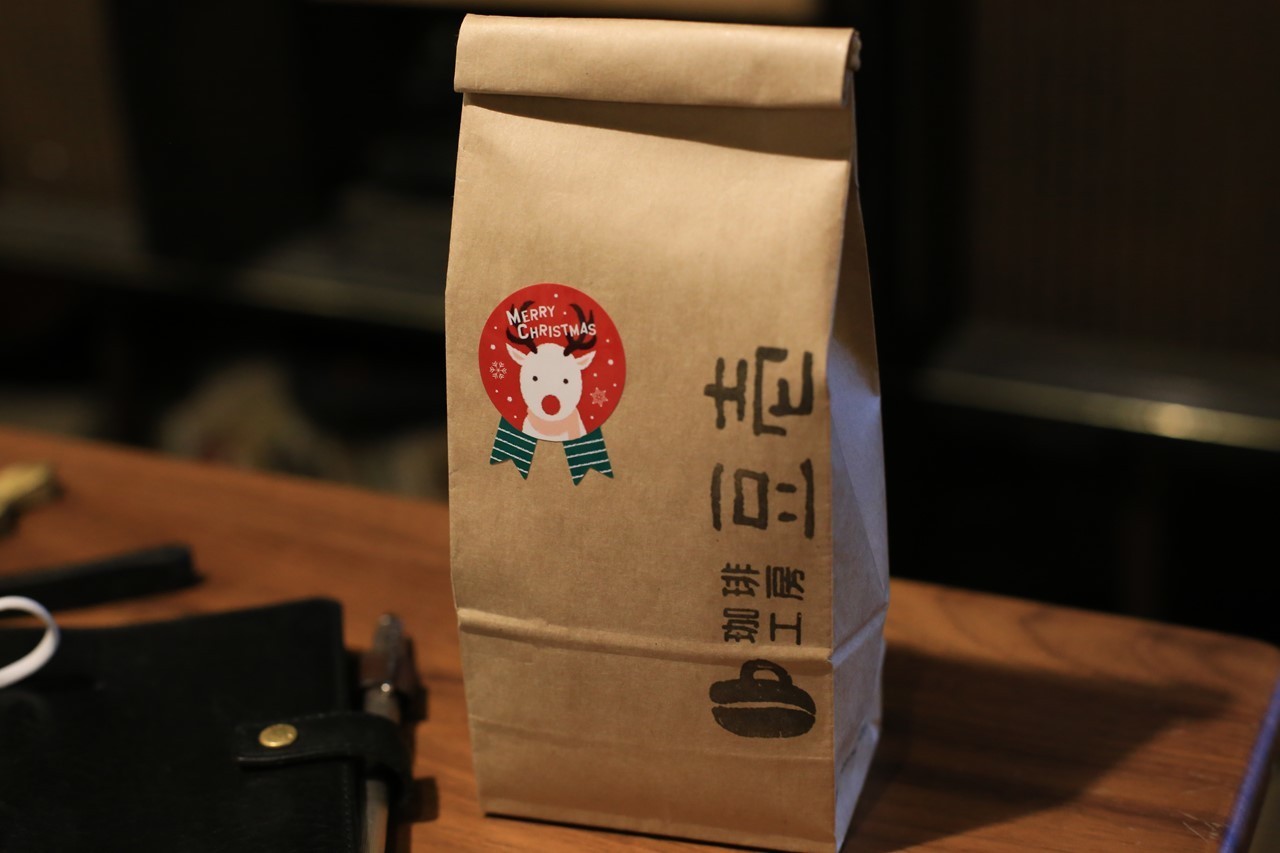豆屋で見つけたクリスマスブレンドのコーヒー豆