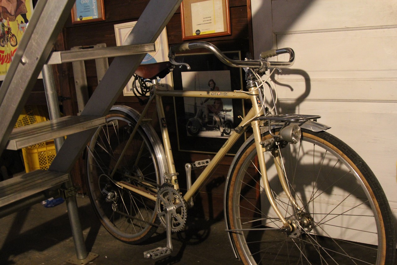 自転車を久しぶりに少し走らせた様子